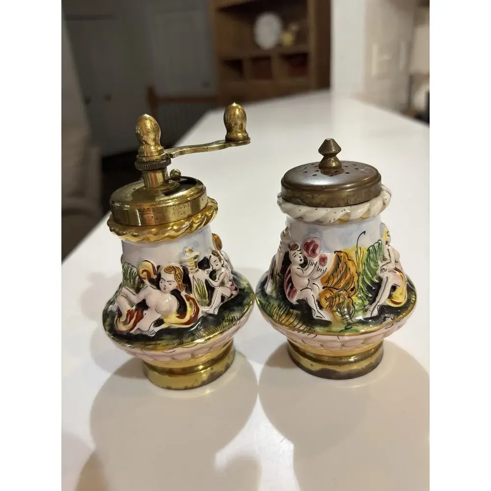 Vintage Macina Temperata Porcelain Pepper Mill & Salt Shaker Made In Italy